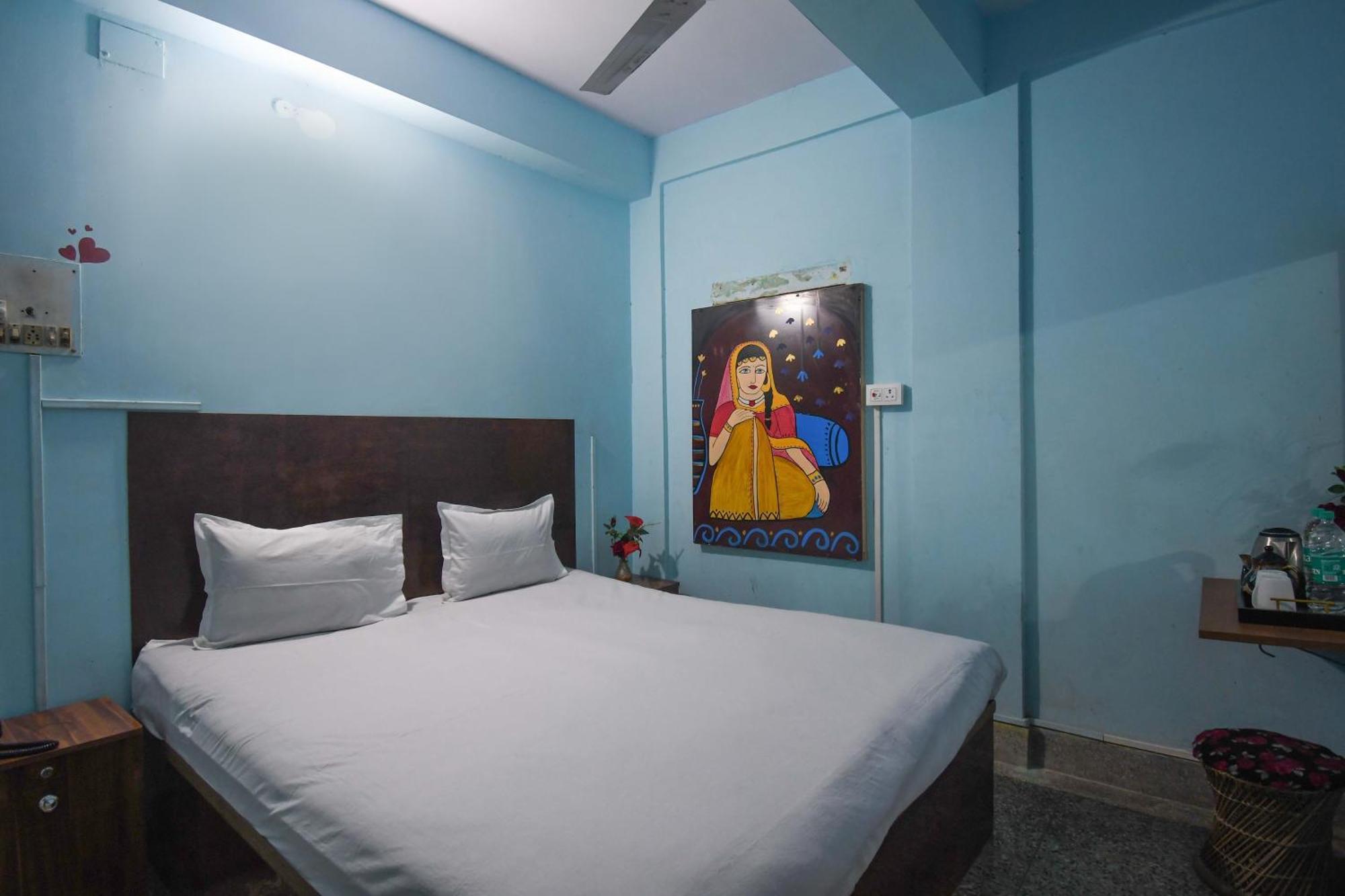 Hotel O Blue Cherry Guest House 加尔各答 外观 照片