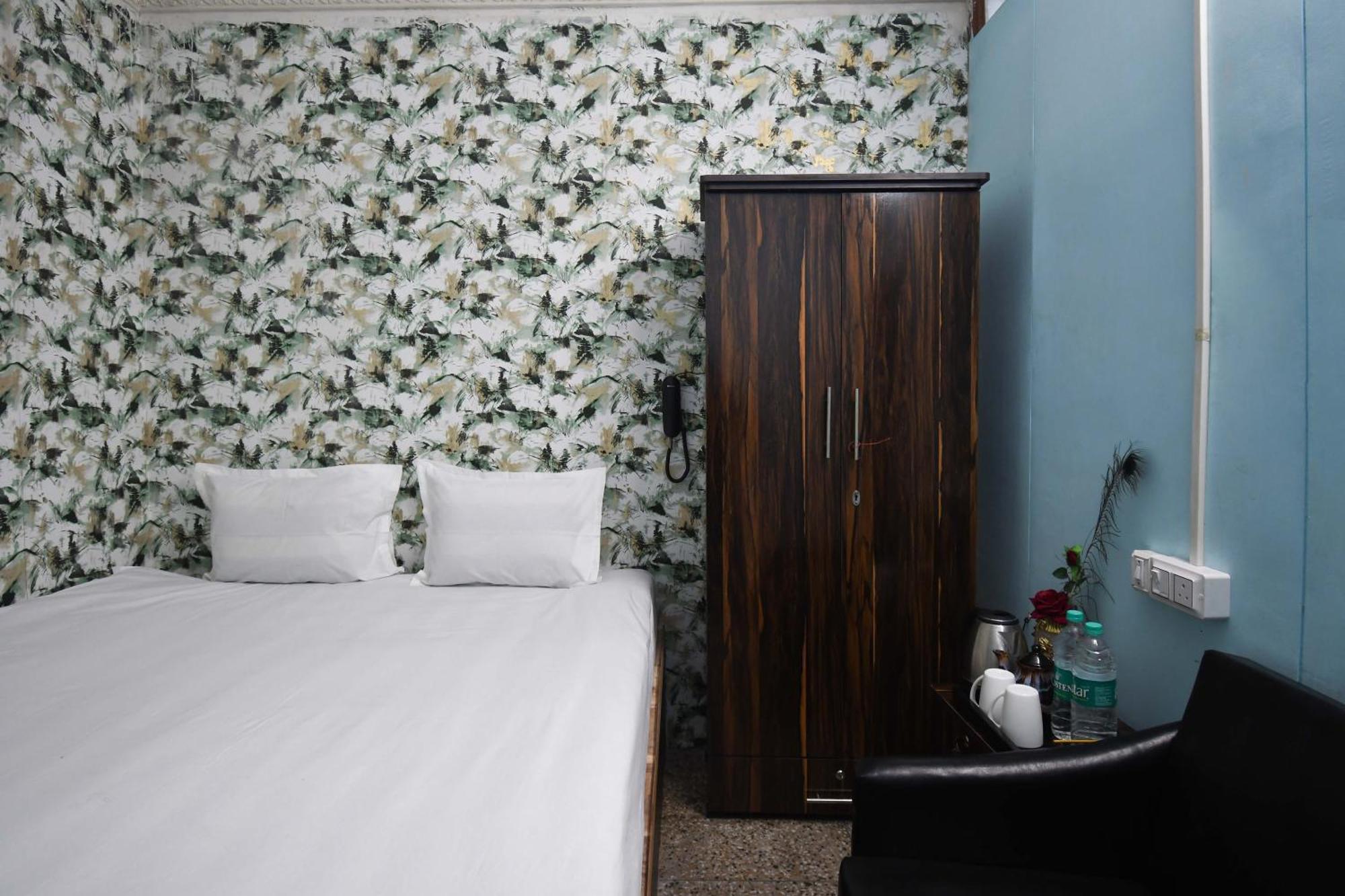 Hotel O Blue Cherry Guest House 加尔各答 外观 照片